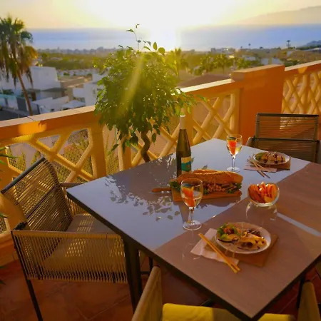 Paradise Seaview Apartman