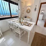 Paradise Seaview Apartmán *