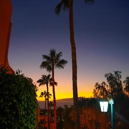 Paradise Seaview Appartamento *