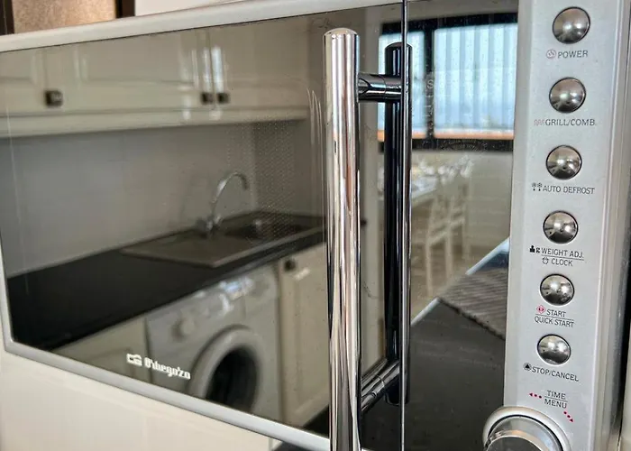 Paradise Seaview Апартаменти