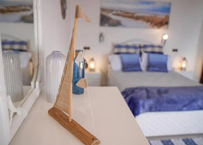 Апартаменти Paradise Seaview Адехе