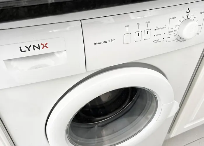 Paradise Seaview Апартаменти *